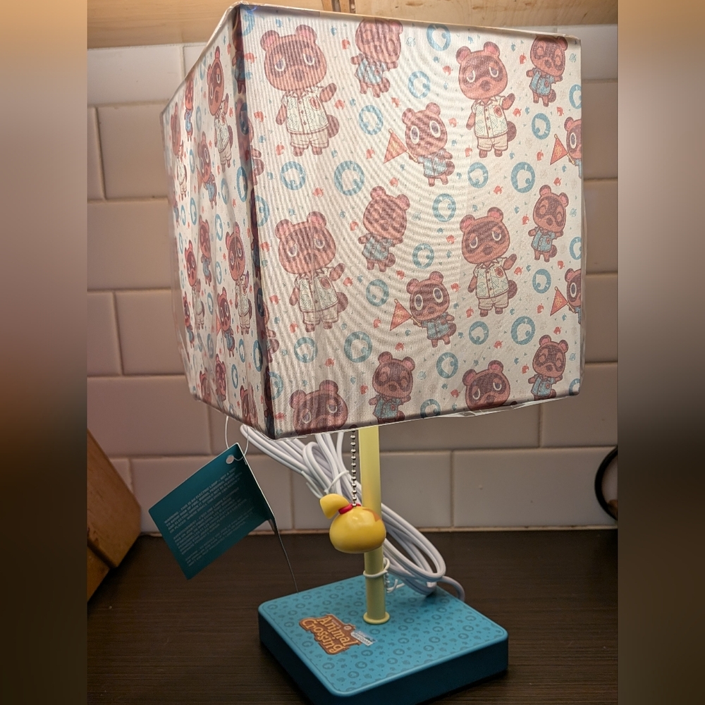 Animal Crossing Tom Nook Lamp - Picture 2 of 4